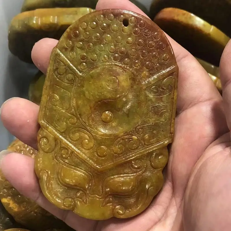 -style Xiu , Zizhi picture, antique dragon pendant, Pixiu and Bagua jade ornaments, crafts