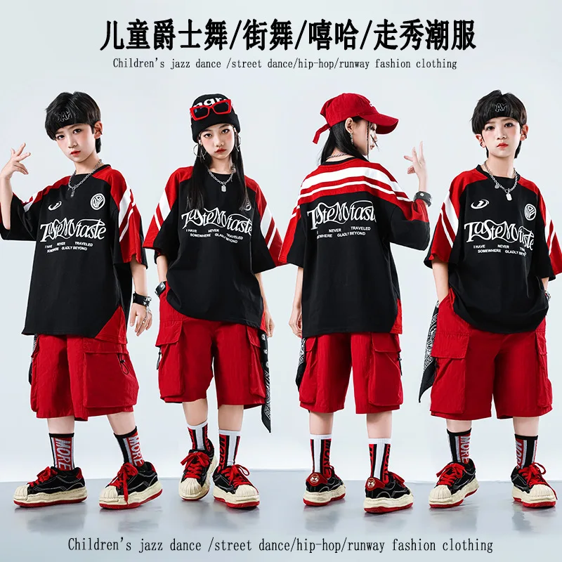 زي أداء رقص الهيب هوب للأطفال في الشارع، تي شيرت بأكمام قصيرة للأولاد، بدلة شورت أحمر للفتيات، عرض أزياء وسيم