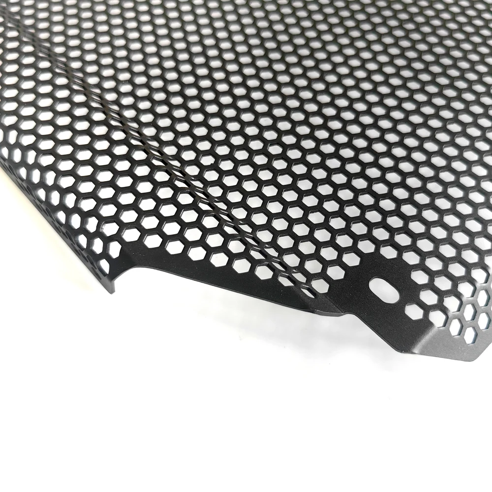 For Kawaskai Z900 2017-2025 Motorcycle Radiator Grille Guard Cover Protective Water Tank Cooler Protector