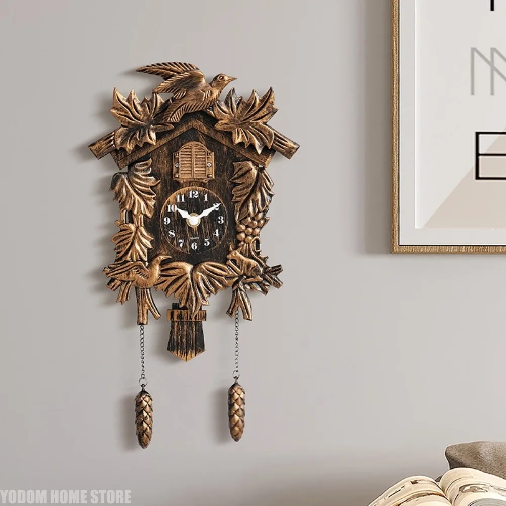 Vintage Cuckoo Wall Clock, Hourly Chime Plastic Cuckoo Clock, Home & Kids Room Decor Clock
