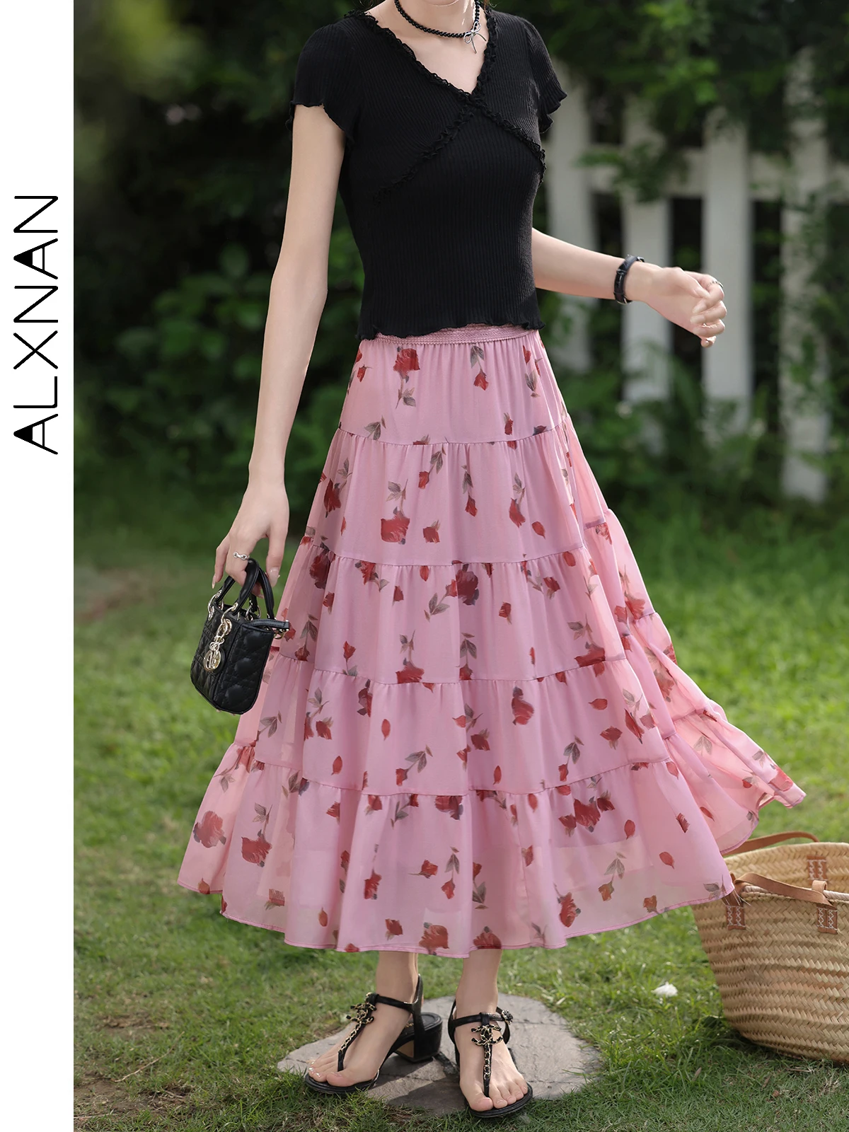 ALXNAN Floral Tiered Skirts for Women 2024 Summer New Midi A-line Print Boho Pleated Beautiful Elastic Waist Skirt Woman L36226