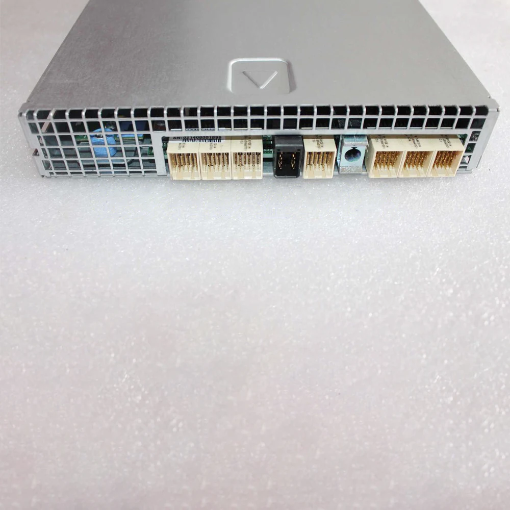 MD3820I MD3800I 10G-ISCSI-2 تحكم E02M006 0XCW52 XCW52 07YJ34 #1