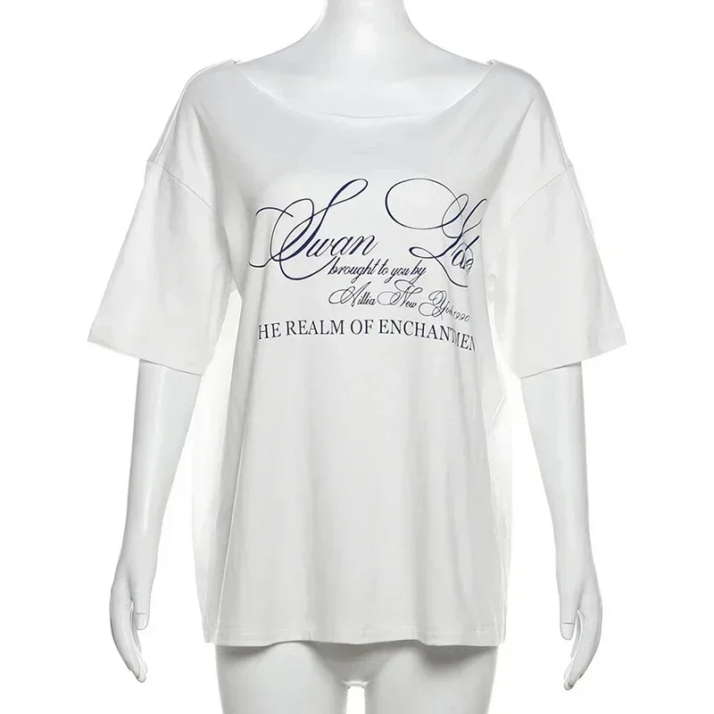 تي شيرت نسائي مثير للاسترخاء حرف 2025 للسيدات ساخن جديد متعدد الاستخدامات نمط جو الشارع قطع علوية عصرية للصيف على شكل فرخ