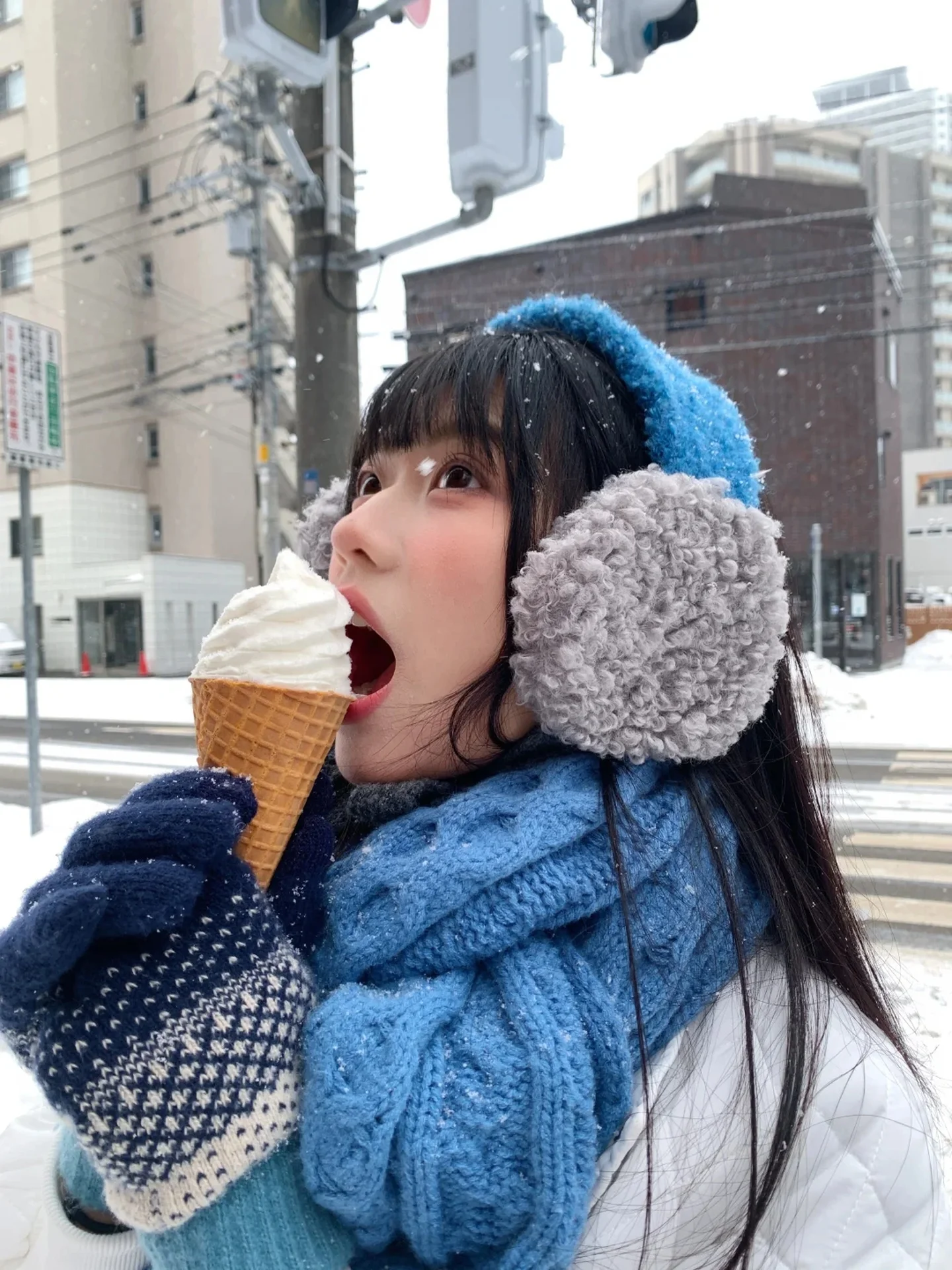 furry-ear-covers-women's-winter-warmth-anti-cold-lamb-velvet-ear-muffs-windproof-plush-ear-pads-tie-on-design-ear-bands