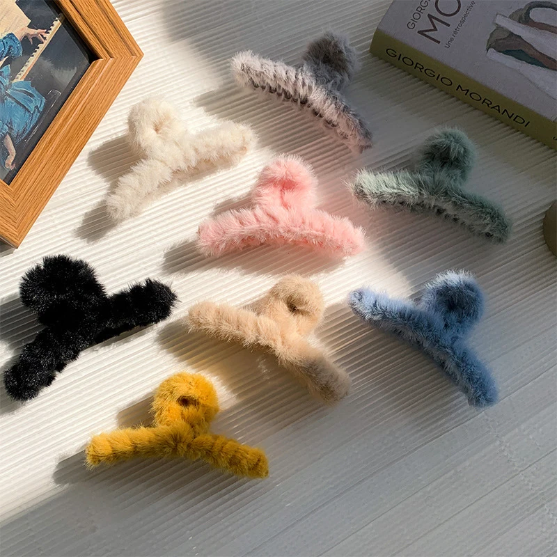 Plush Back Of The Head Clip Large Fur Grip Clip Korea Elegant Temperament Female Hair Card Shark Clip Hair Grip Head Accessories