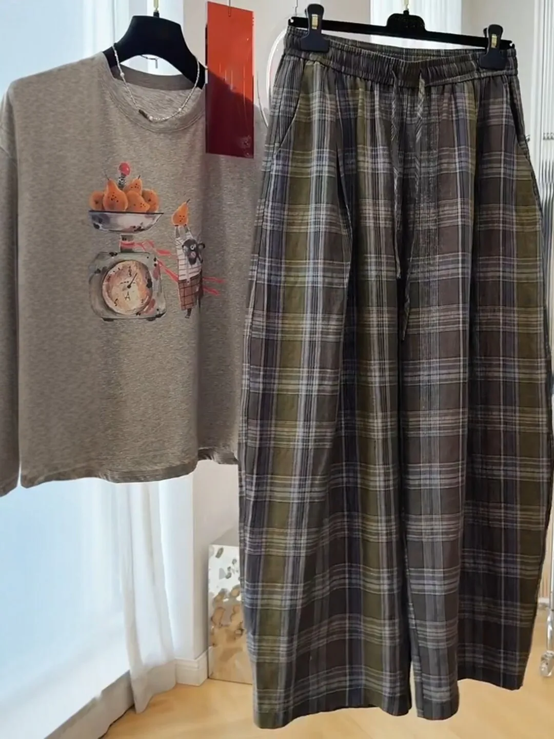 

High Waist Loose Fit Plaid Pants Women's Summer Casual Loose Comfortable Elastic Waist Vintage Style Wide Leg Trousers