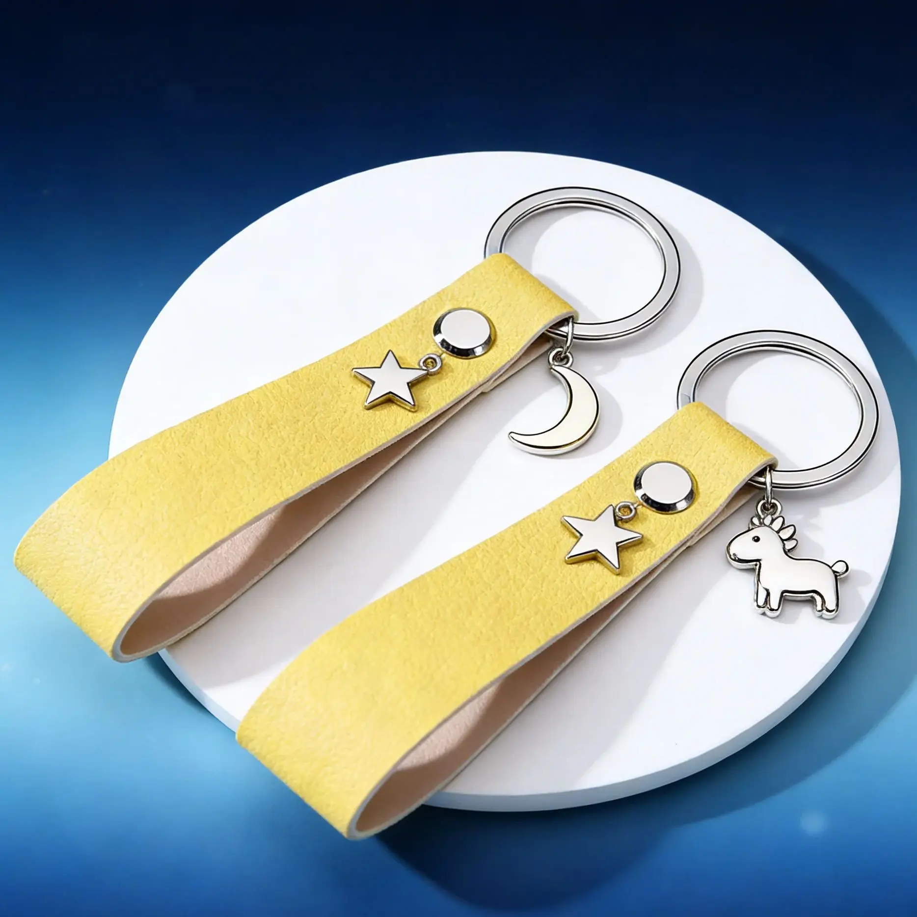 Personalized Name Number Double-sides Color PU Leather Keychain Business Keyring Gift Laser Custom Logo Car Bag Key Chain Ring