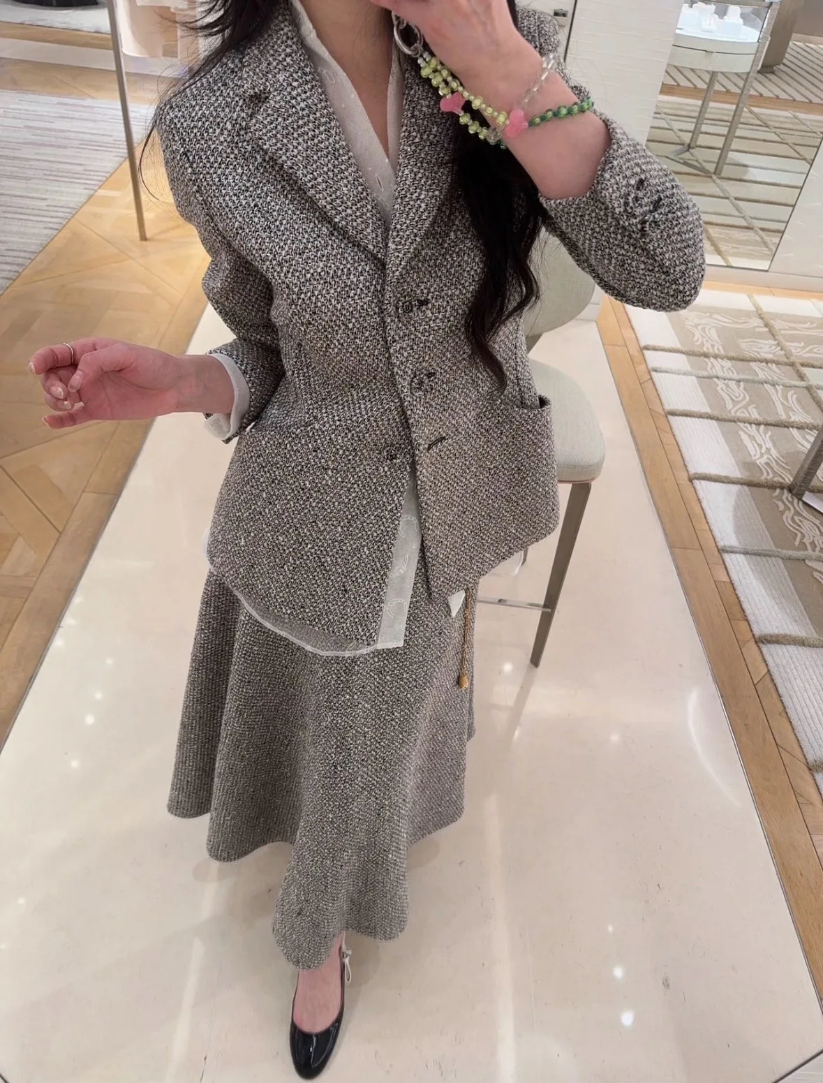 2026 Autumn Winter Women's Tweed 2‑Piece Set Old‑Money Short Blazer & Mermaid Skirt