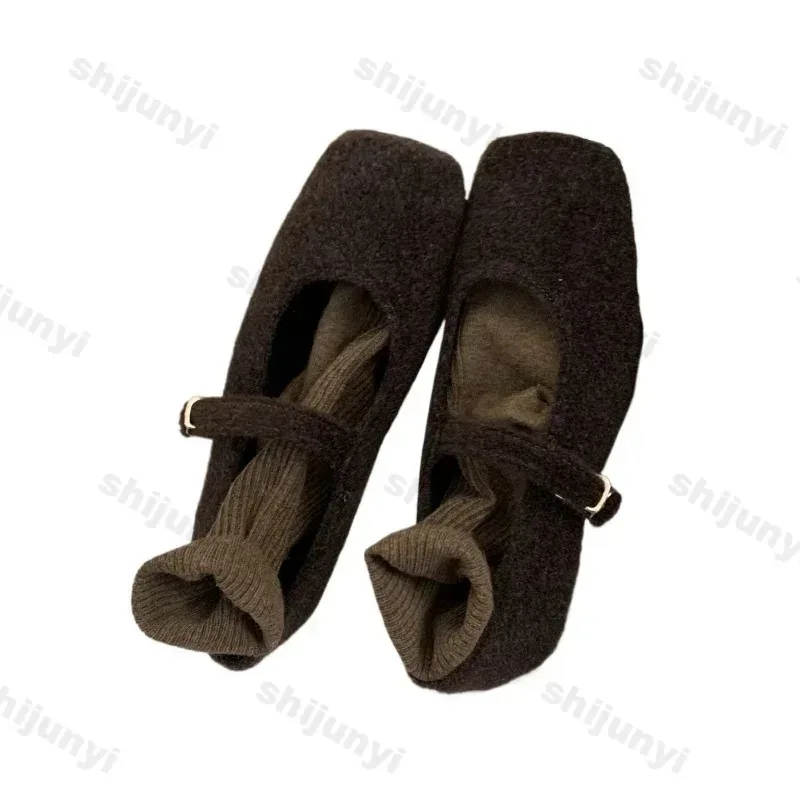 New 2024 Fashion Square Toe Fleece Flet Ballet Flats Woman Autumn Winter Warm Wool Mary Jane Shoes Ladies Elegant Plush Loafers