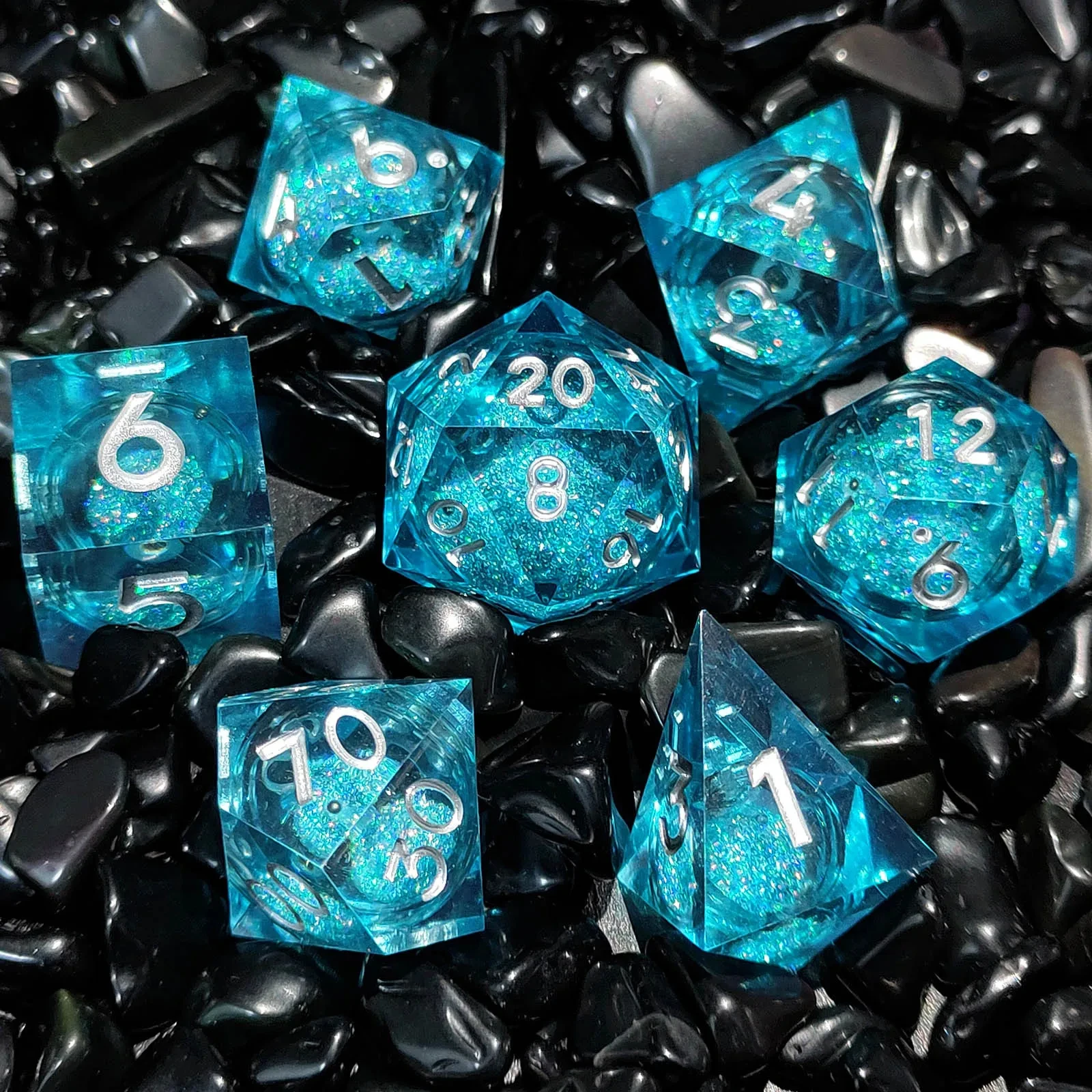 

7pcs Blue Sliver Quick Sand Resin DND Sharp Edge Dice Set for Dungeon and Dragon RPG Board Game Role-playing D&D dice D4 D6~D20