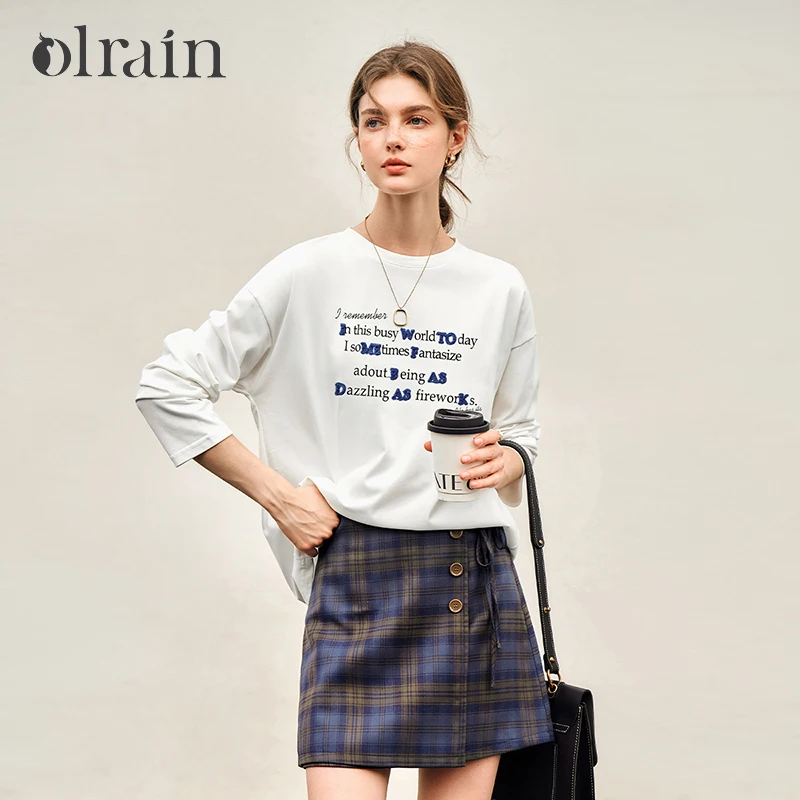 

OLrain Embroidered Printe T-shirt Woman Spring 2025 New White Crewneck Long Sleeve Cotton Loose Casual Chic Tops M57CT95925