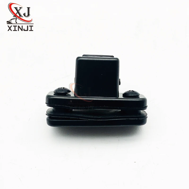 Excavator 71N6-02550 Lock Assy For 110D-7E 180D-7E 35D-7 35D-7E 35DS-7 35DS-7E 35L-7 35L-7A 50D-7E 80D-7-image