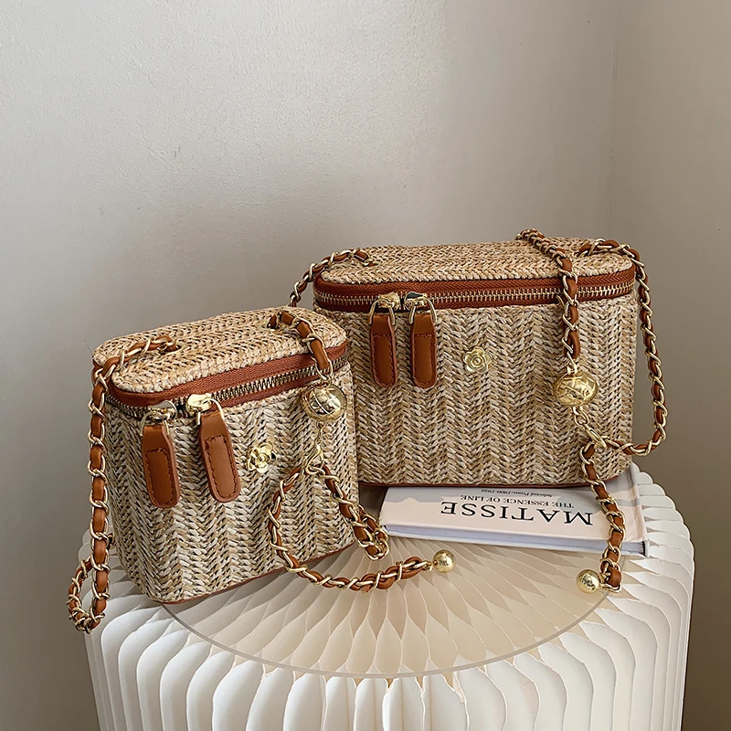 

New Mini Straw Bucket Crossbody Bag for Women Summer Weave Women's Wallet Handbags Fashion Chain Simple Shoulder Bags