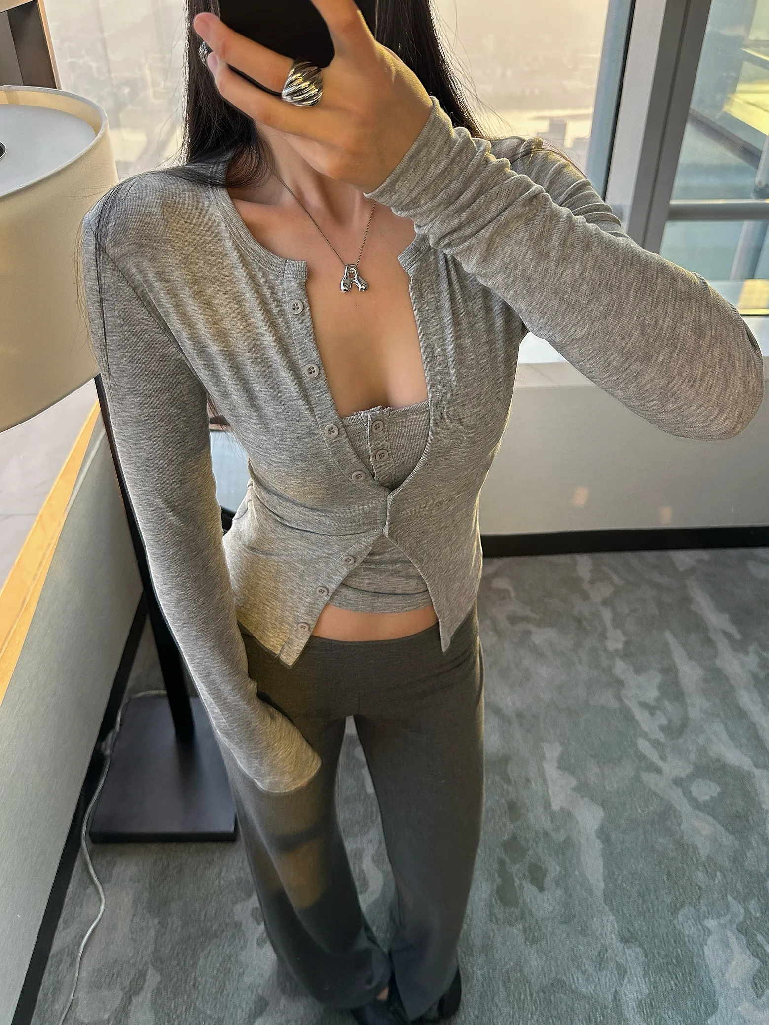 

Женская футболка с длинным рукавом на пуговицах, 2 шт.