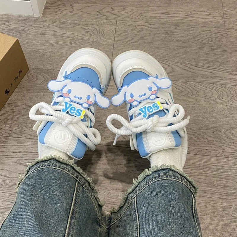 Sanrio Cute Cinnamoroll Sneaker For Women Summer New Versatile Breathable Y2k Girls Thick Sole Board Shoes Fashion Skate Shoes