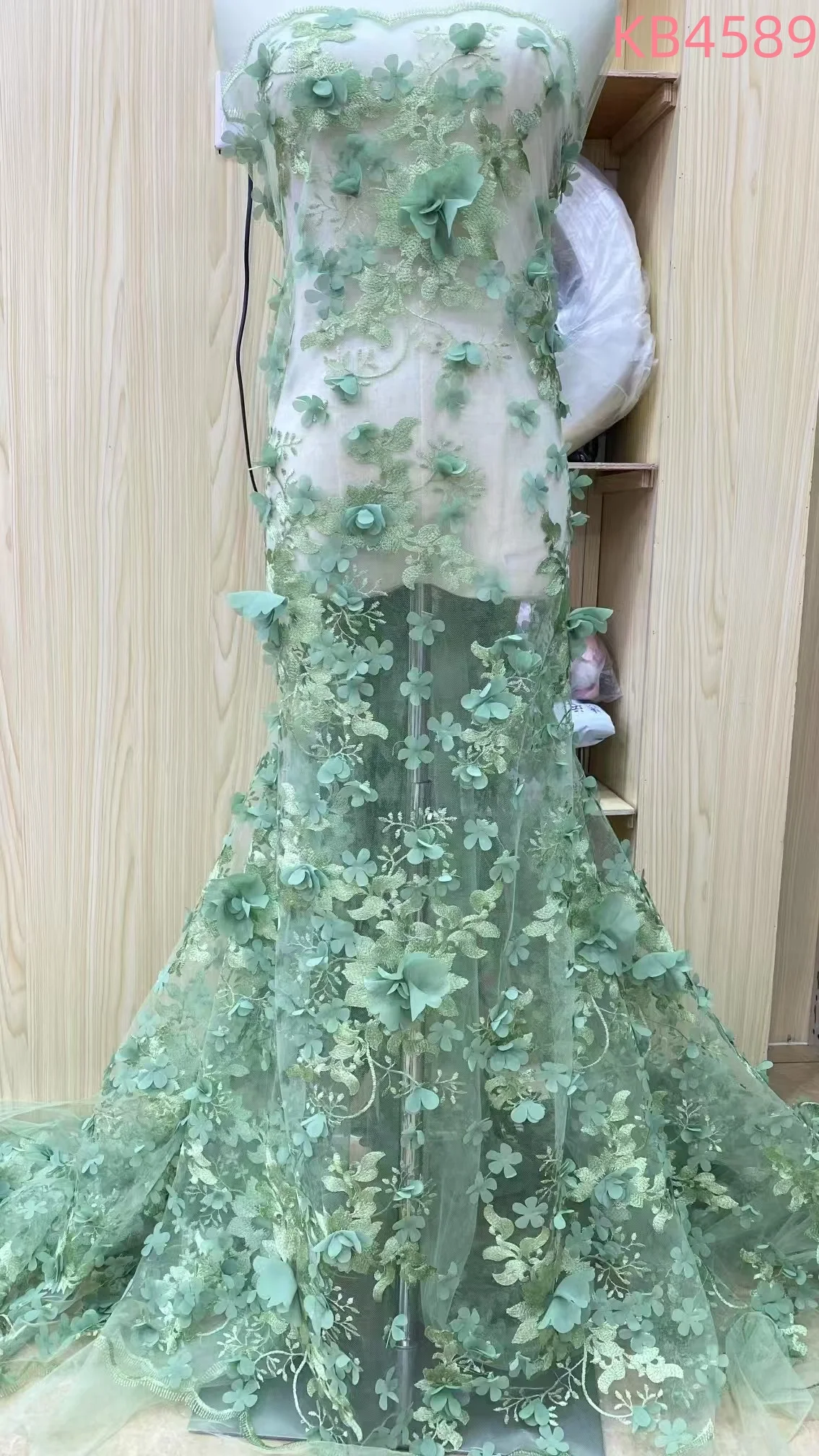 

White 3d Flower Lace Fabric Beads Lace Nigerian Wedding Party Dresses African Beads Embroidered Lace Sequins For Sewing KB4589