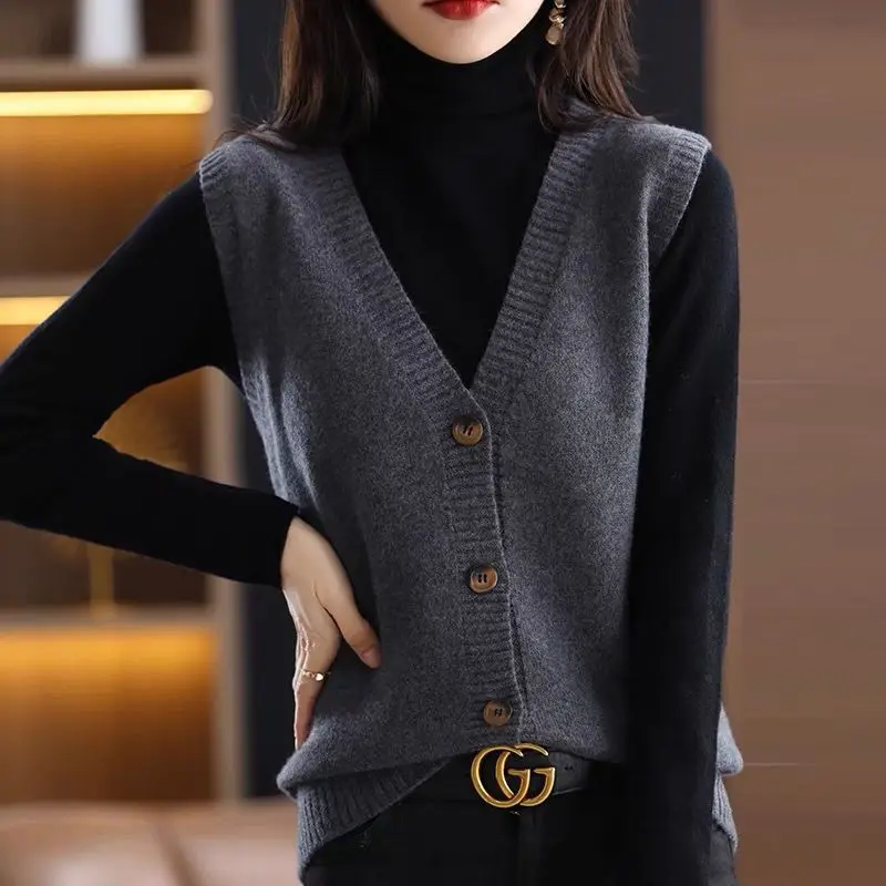 Women Clothing Autumn Winter Korean Fashion V Neck Sleeveless Button Knitted Sweater Vest Casual Solid Loose Outerwear Waistcoat