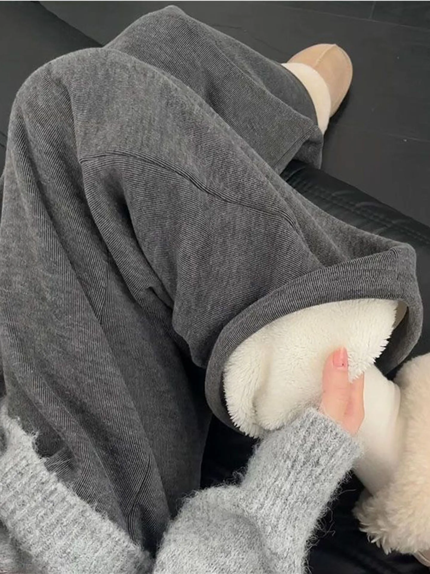 

Женские утепленные спортивные брюки с высокой талией, прямые широкие штанины, на флисовой подкладке, для осени и зимы