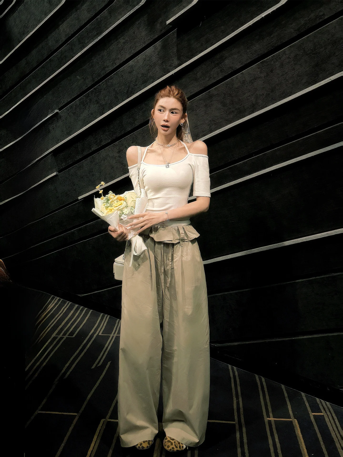 

Легкие широкие брюки Lililiwj с эластичным поясом, свободного кроя, повседневные, женские, прямого силуэта, из полиэфирного волокна, с высокой талией