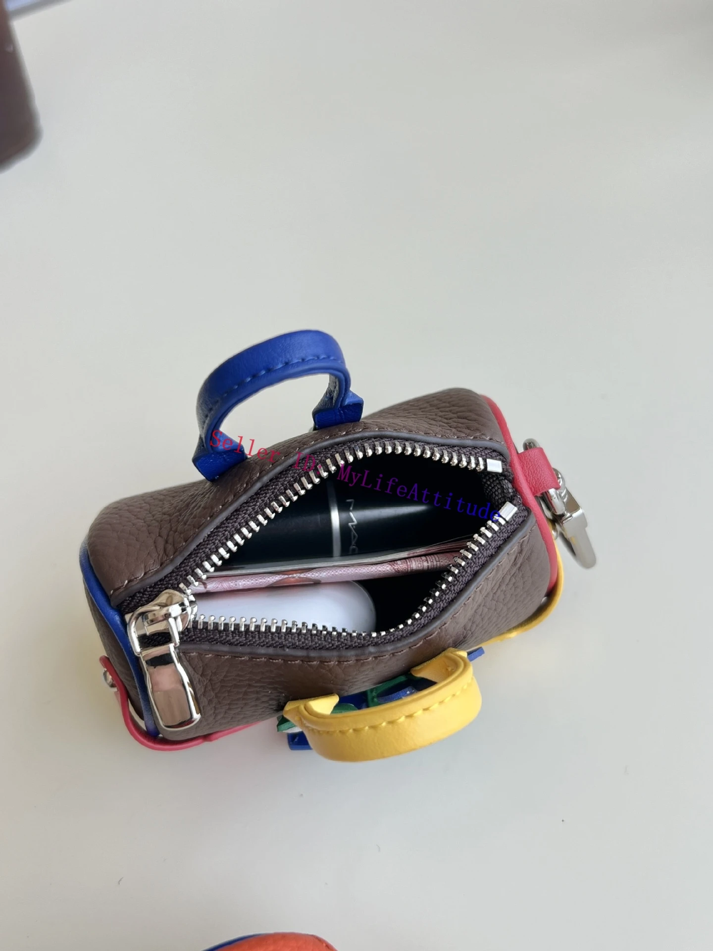 جلد حقيقي جميل روبوت سريع حقيبة سحر حلية لحقيبة اليد على ظهره سيارة محفظة المفاتيح 4 ألوان