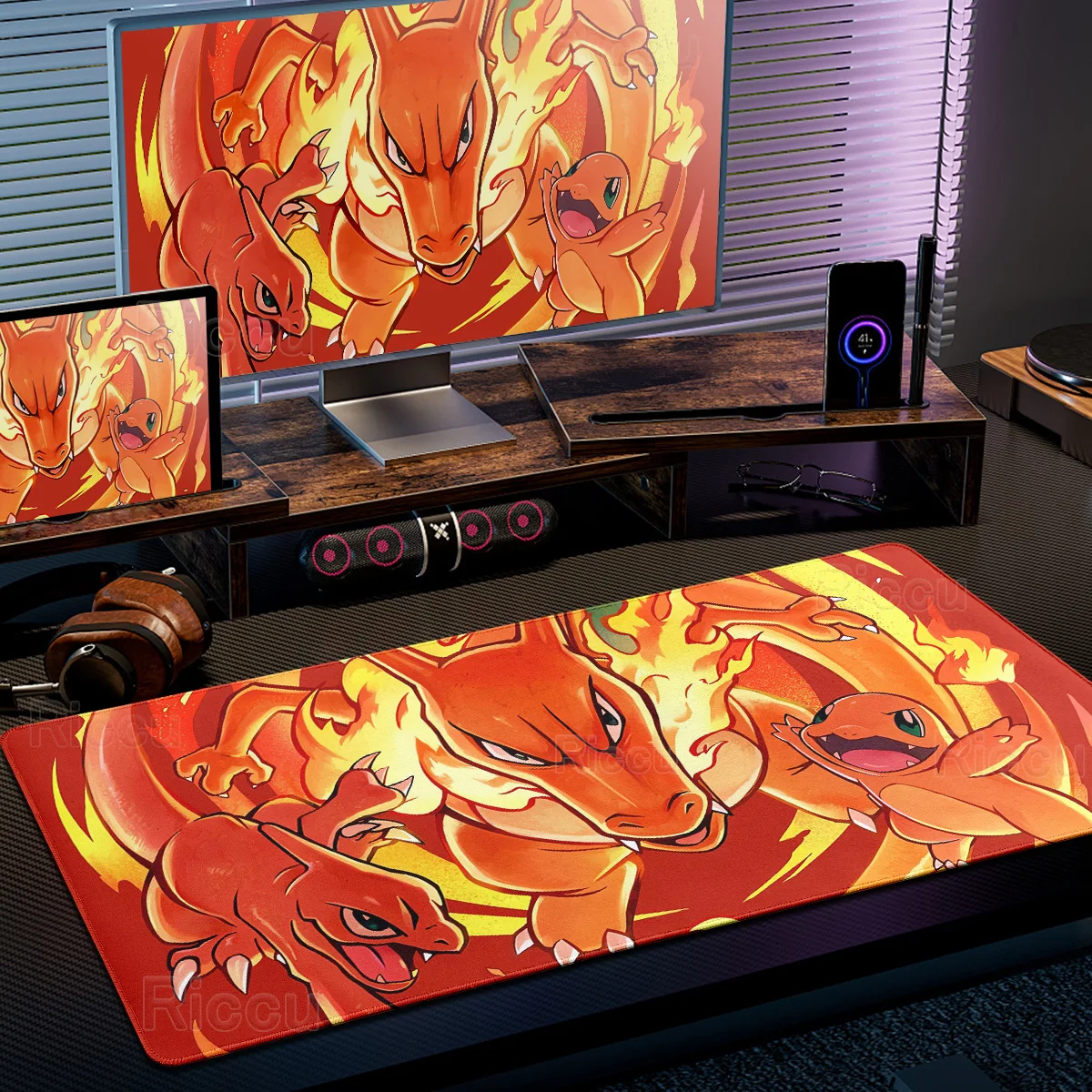 

Large Kawaii Charizard Mouse Pad Anime P-pokemon Gamer Computer Table Pad Laptop PC Gaming Rubber XXL Keyboard Extended DeskMats