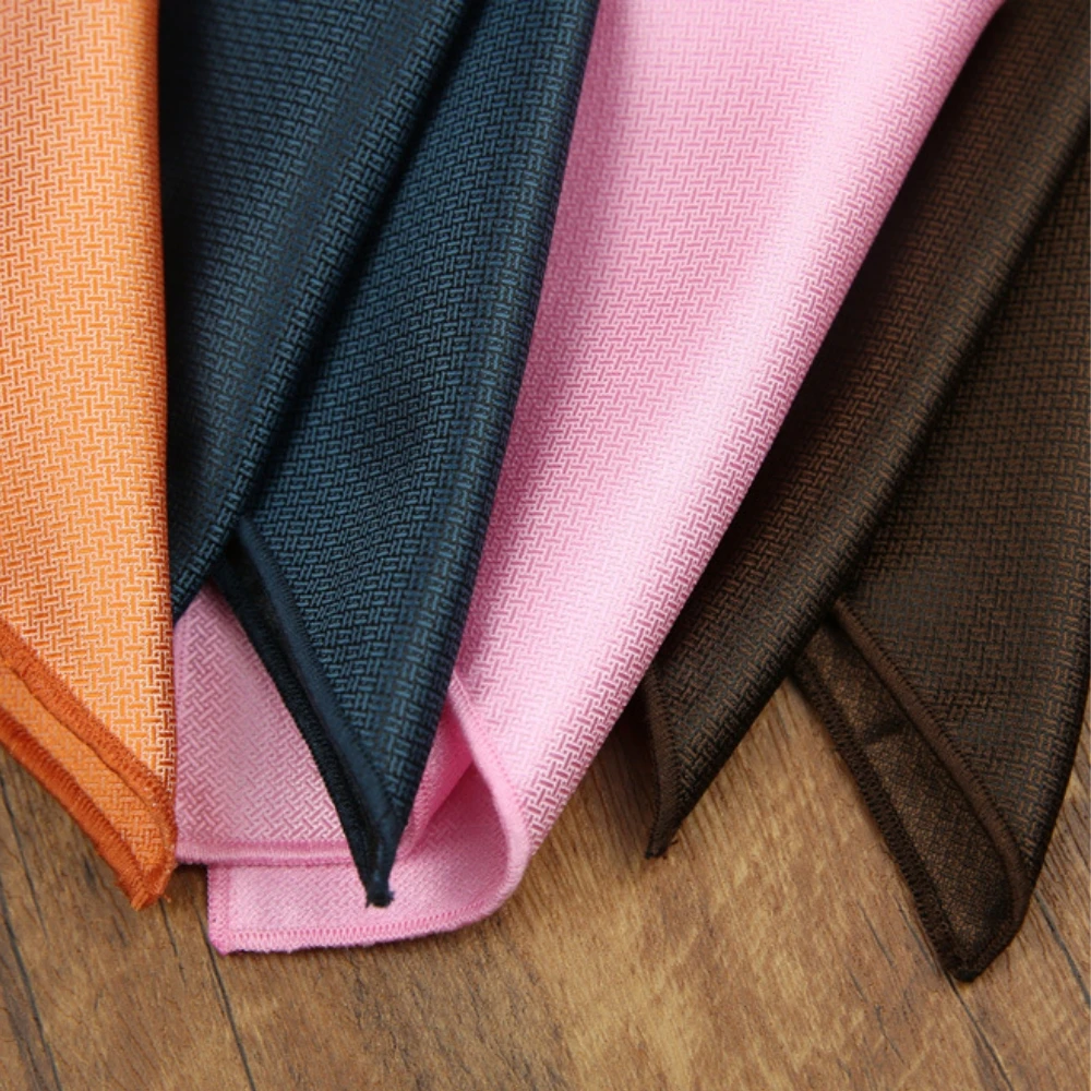 نمط جديد منديل رائجة البيع بدلة سوداء اكسسوارات الصلبة منديل الرجال حفل زفاف هدية عيد ميلاد جيب مربع