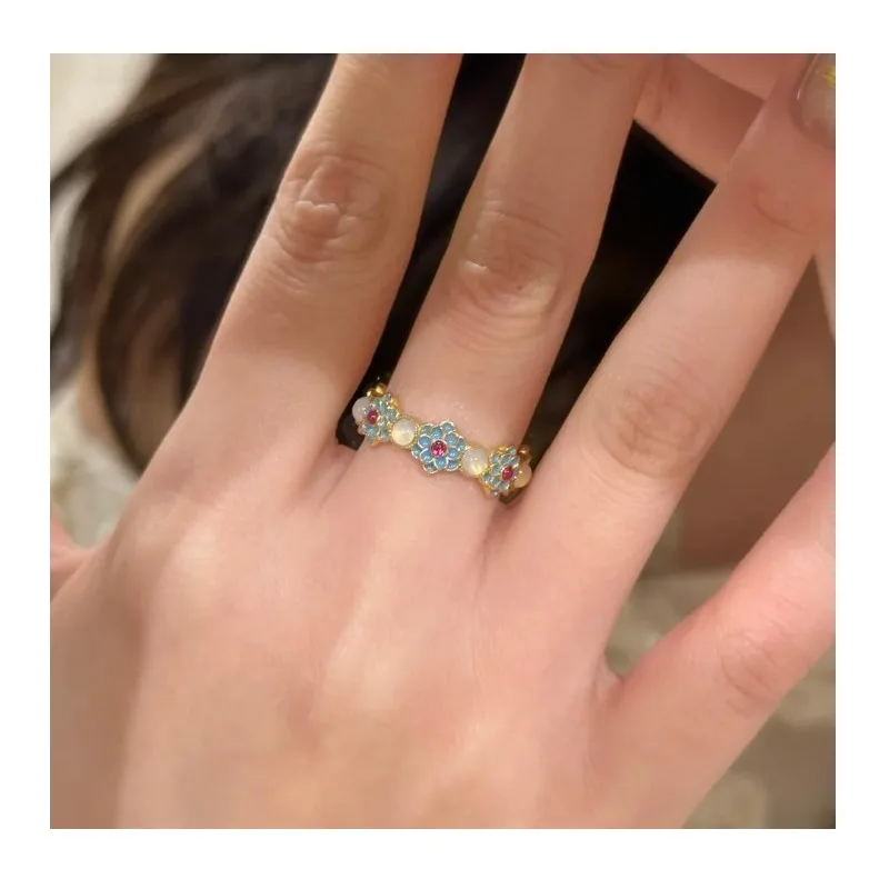 

New Chinese Elegant Finger Blue and White Porcelain Enamel Chalcedony Ring Women's Retro New Chinese Burnt Blue Colored Treasure