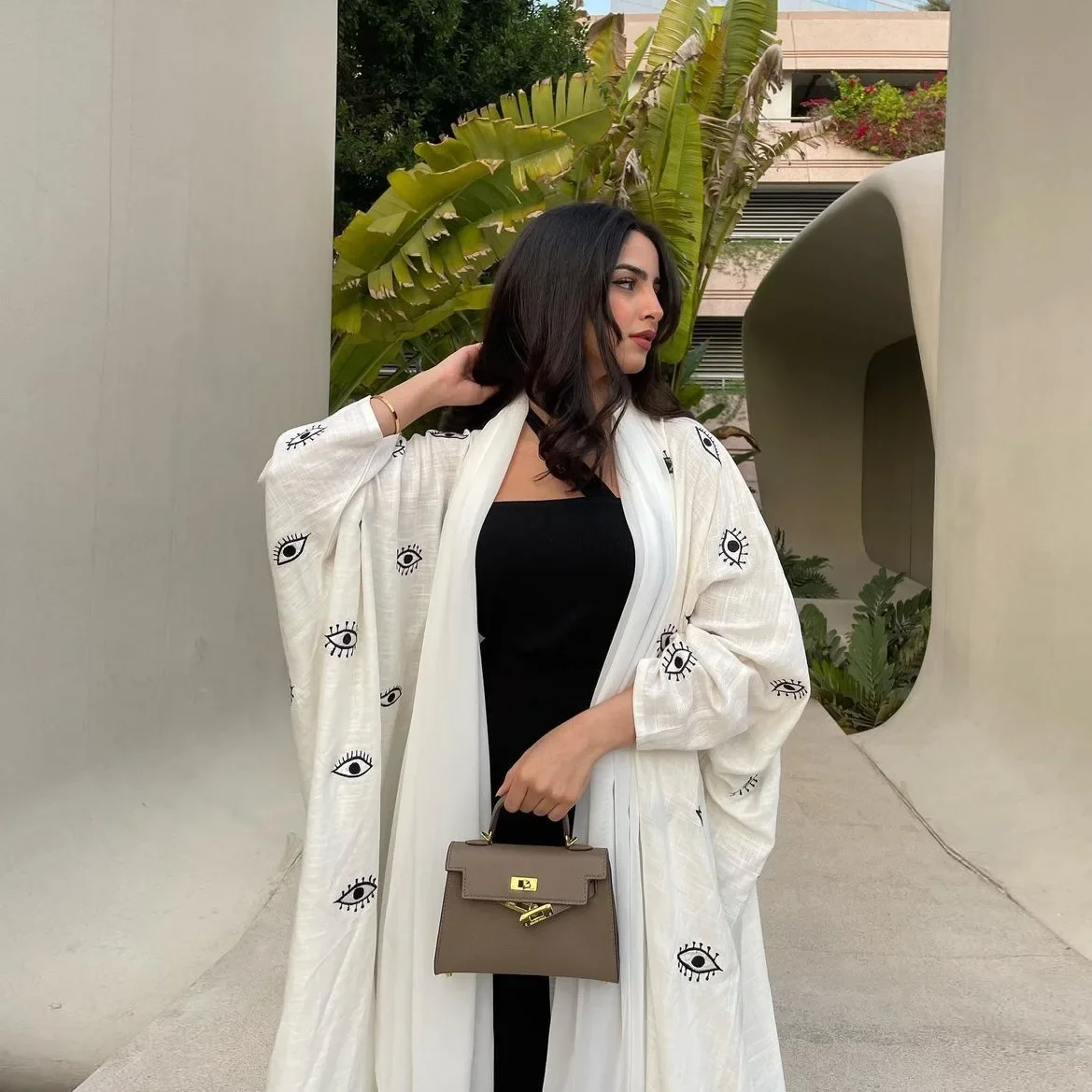 

Middle Eastern Dress White Women's Embroidered Cardigan Robe Linen Abaya Exterior Women Abaya Robe Dress