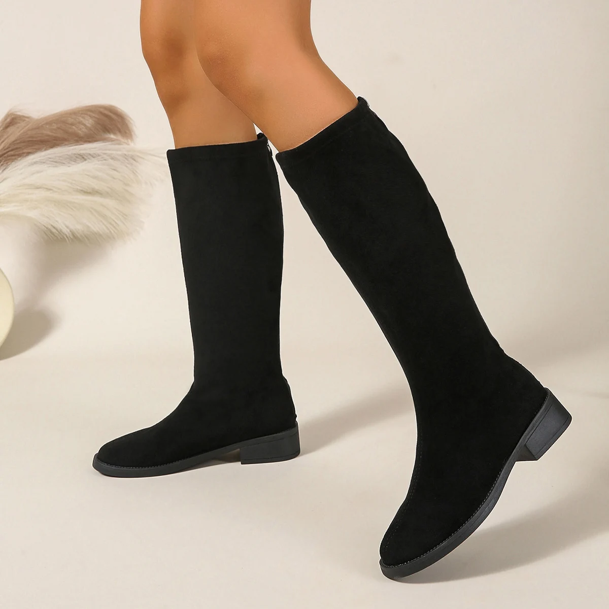 Winter Round Toe Sexy and Comfortable Suede Low Heeled Boots, Fashionable New Style, Elegant Fashion Show Knight Boots for Women image 3