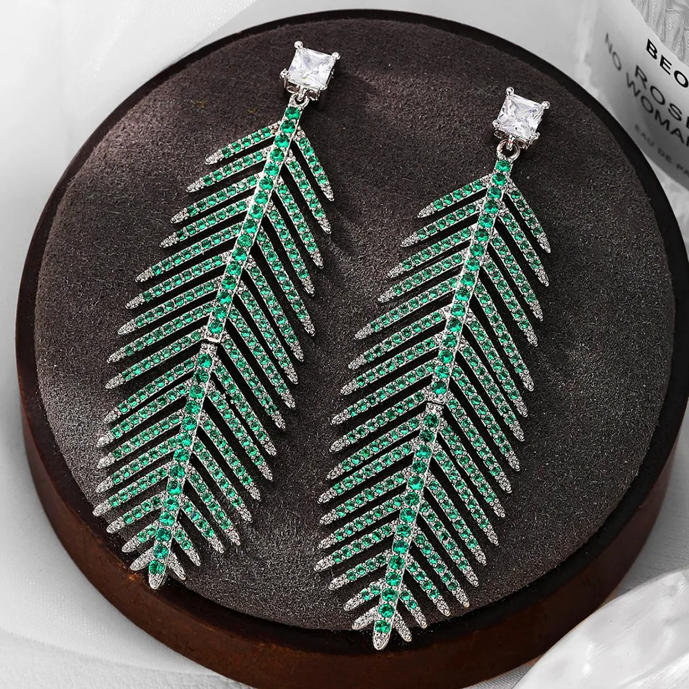

Luxury Sparking Cubic Zircon Feather Leaf Drop Earrings for Women Charm Bling Crystal Earring Wedding Party Fashion Jewelry