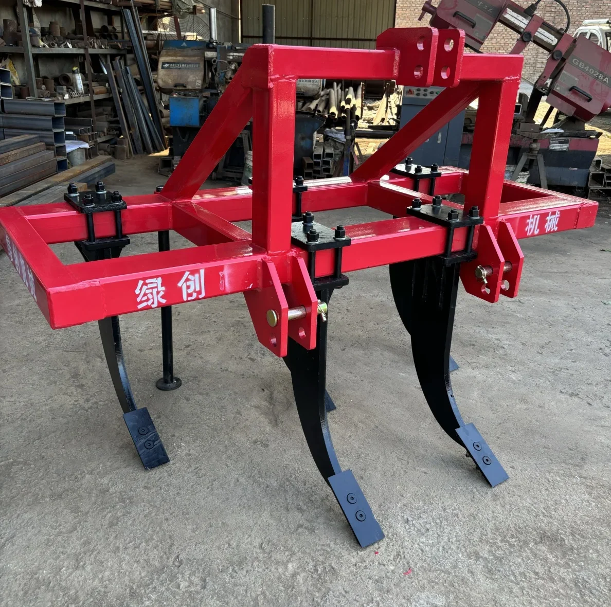 Tractor with deep loosening machine,tiller, plowing machine, soil plow shovel