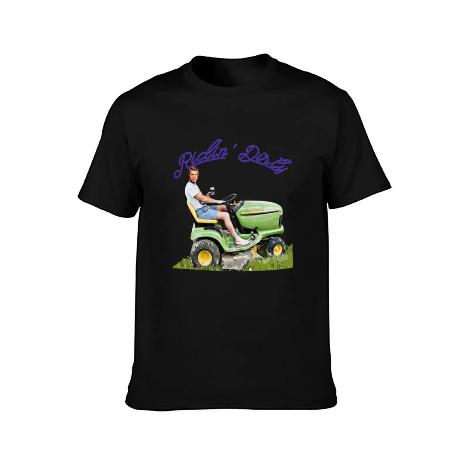 Funny Jones George drives a Tractor T-Shirt Durable Work Wear T-Shirt
