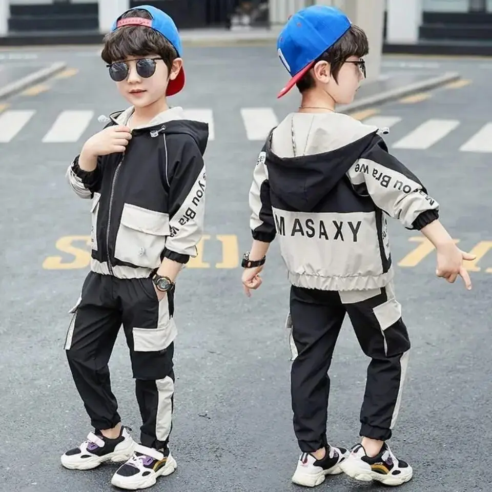 

Spring and Autumn Teenage Boys' Clothing Set 2025 New Korean Edition Children's Fashion Casual Coat Pants Two Piece Set