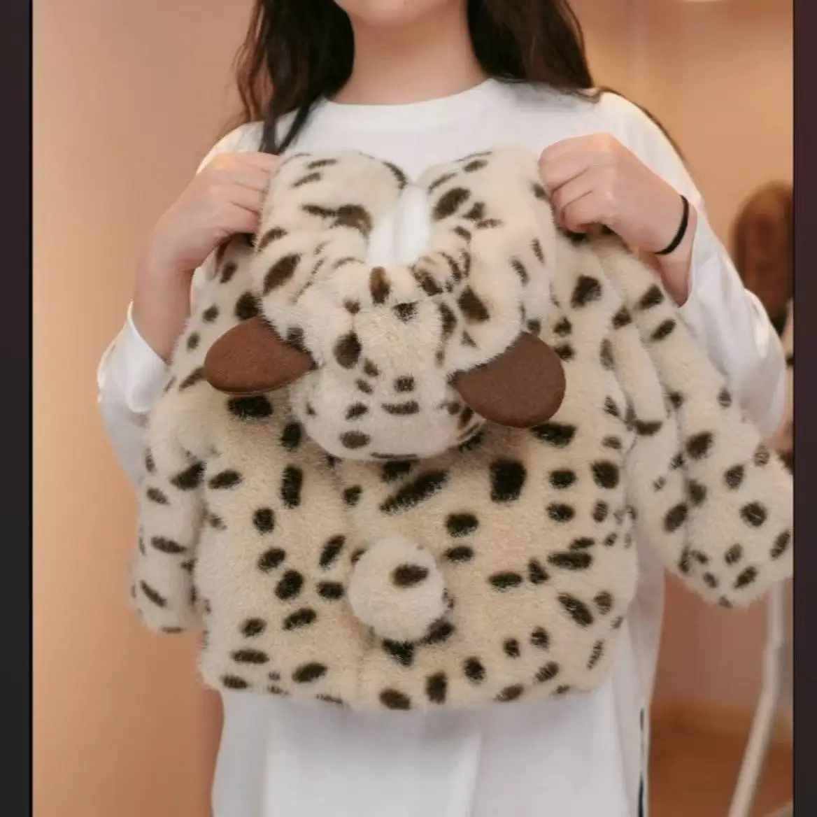 

Boy and Girl Plush Coat Autumn And Winter 2026 New Children's Plush Thick Warm Leopard Pattern Cotton Jacket