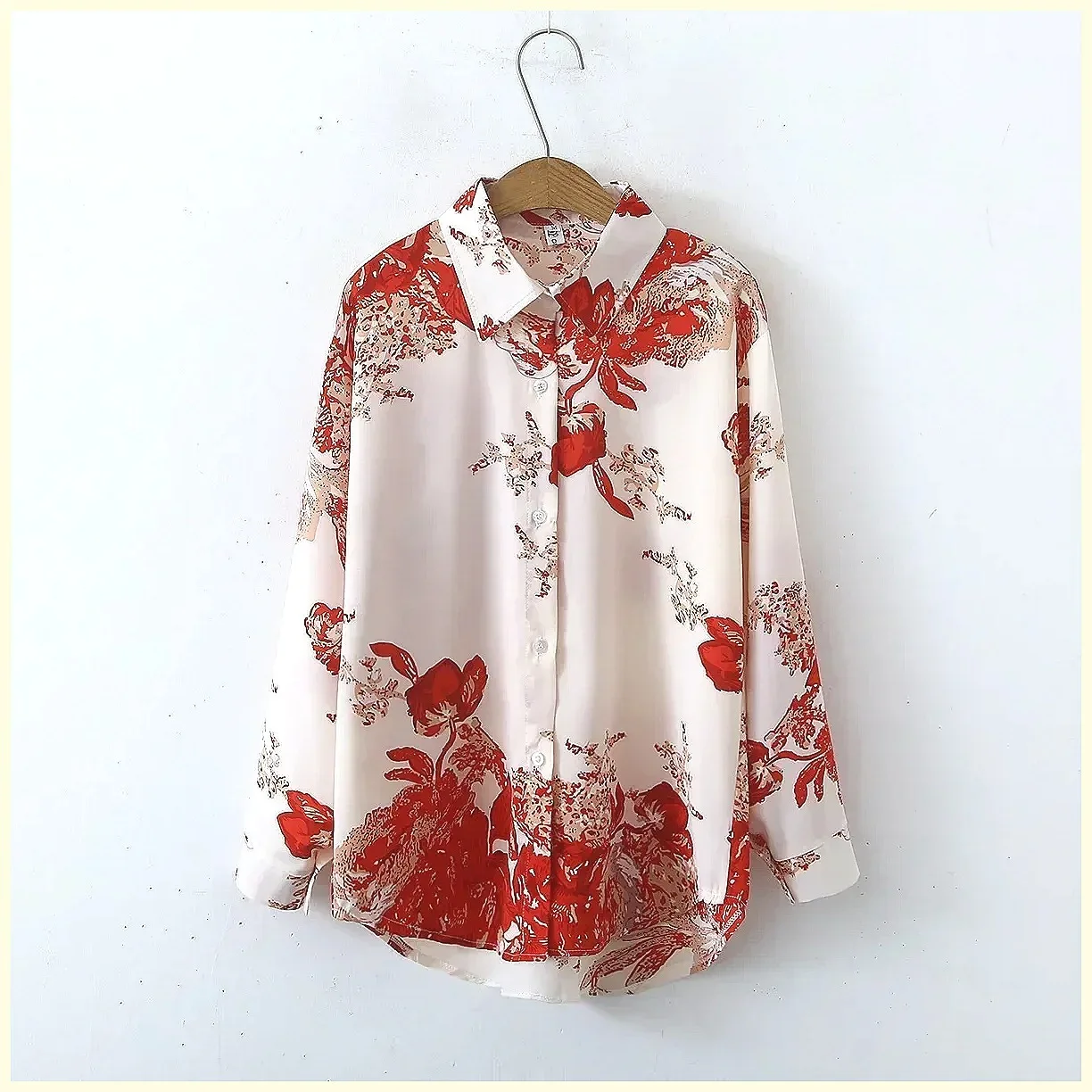

Women's Vintage Y2K Print Blouse - Casual Streetwear Tee for Summer & Autumn Fashion