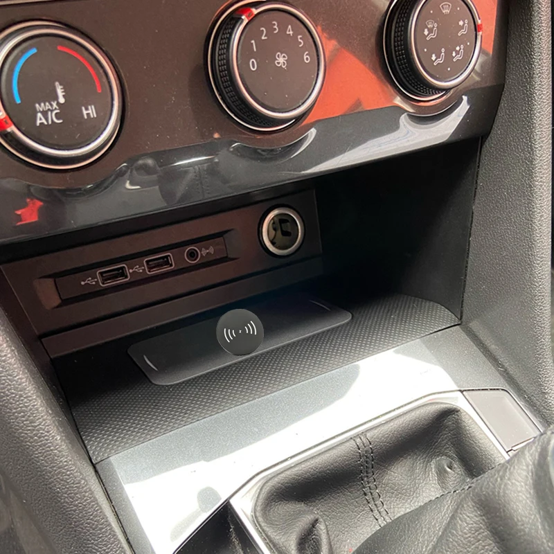 

Car wireless charger fast phone charger charging holder for VW Tiguan MK2 Tiguan Allspace Tharu LHD for iPhone 12-18