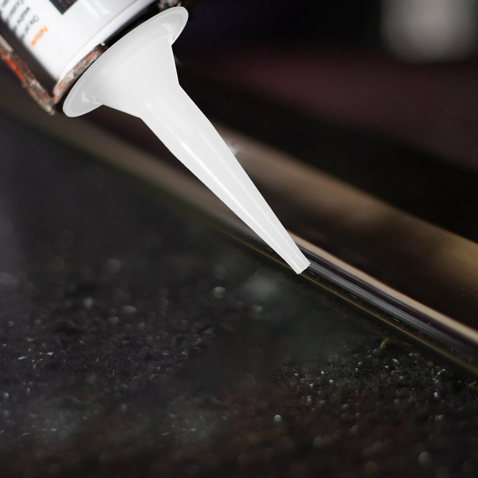 

50Pcs Caulk Nozzle Tips Strong Sturdy Caulking Finisher Kit Reusable Caulking Nozzle Caulk Tips Set Grout Sealer Applicator