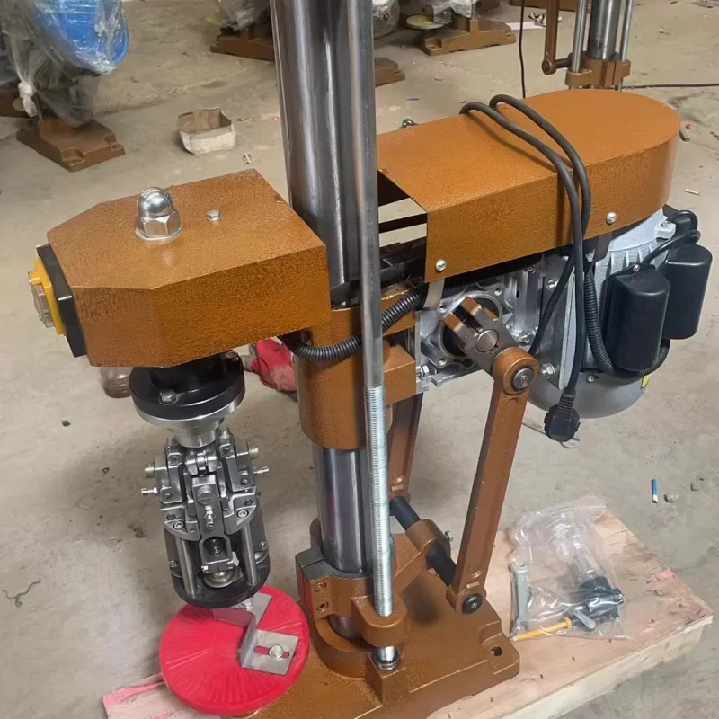 

Small Semi Automatic Plastic Glass Wine Bottle Screw Capping Honey Perfume Rotary Capping Machine Glass Bottle Capping Machinery