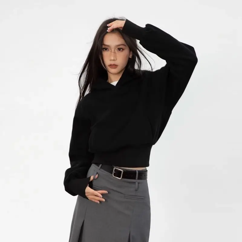 American Retro Short Hoodie Women's Autumn Versatile Solid Color Pullover Tops Girls Simple Hooded Coat Clean Fit Street Wear