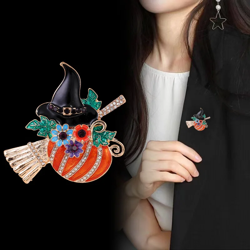 Halloween pumpkin witch with broom brooch niche explosion fashion cartoon brooch pin flying broom