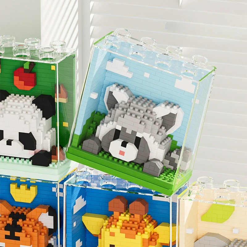 New Product Hot Sale Building Blocks Small Zoo Photo Frame Panda Cartoon Doll with Dust Box Assembled Holiday Gift
