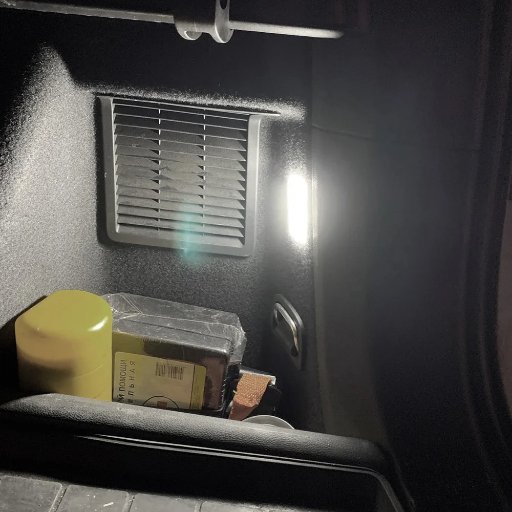 Lampu Bagasi Mobil 12V Untuk Skoda Kodiaq Octavia Mk2 MK3 2 3 Fabia MK1 Lampu LED Interior Mobil Penyimpanan Barang Bawaan Aksesoris Mobil