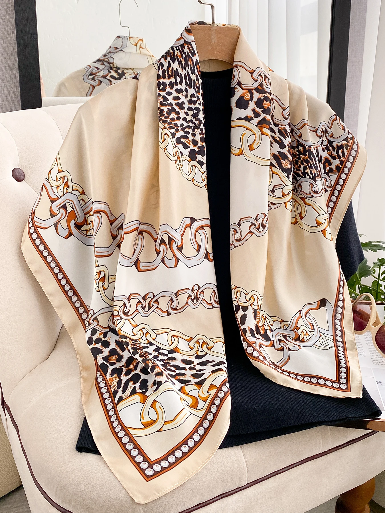 Damen 90x90cm Quadratischer Seidenschal Foulard Tuch Wickel Schal Büro Damen Muffler Pareo Bandana Chiffon Hijab Poncho Strandaccessoire