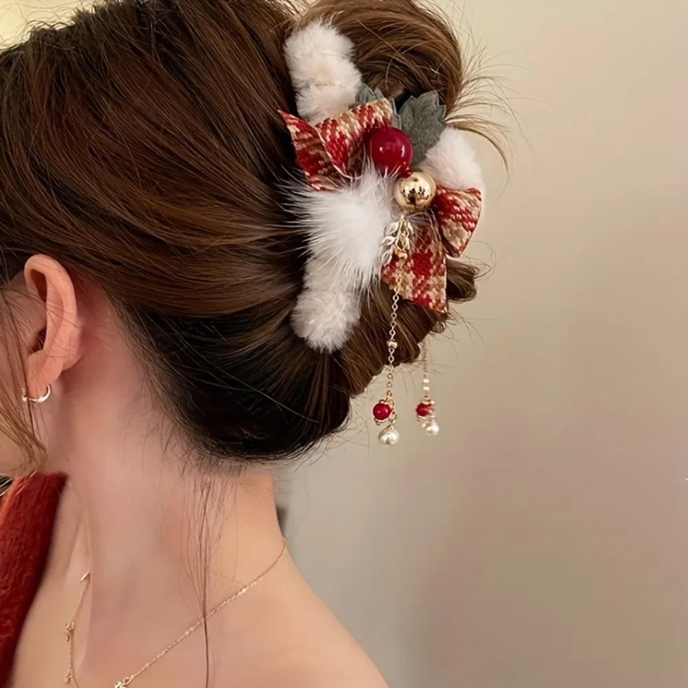Boho Christmas Hair Clip Plush Bell Tassel Shark Clip for Back of Head Holiday Styling