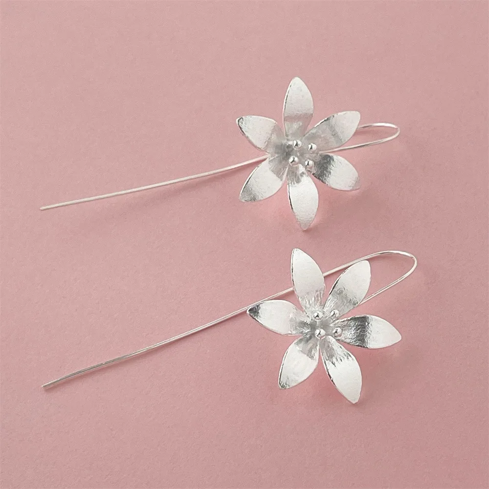 925 Sterling Silver Earrings Three-dimensional Lotus Women's Simple Fashion Earrings Birthday Party Anniversary Jewelry Gift