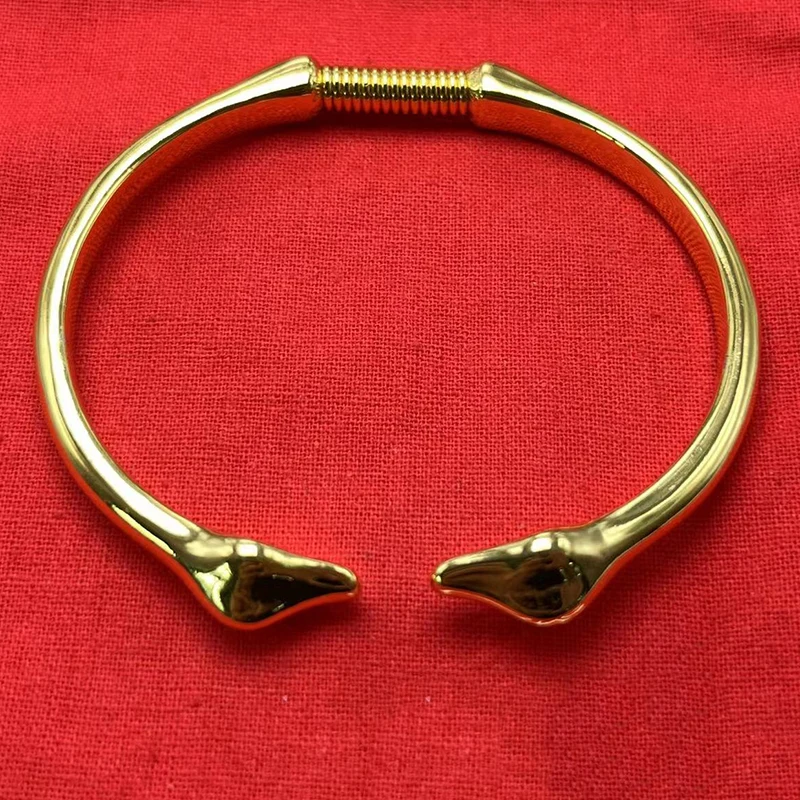 Variant: [{