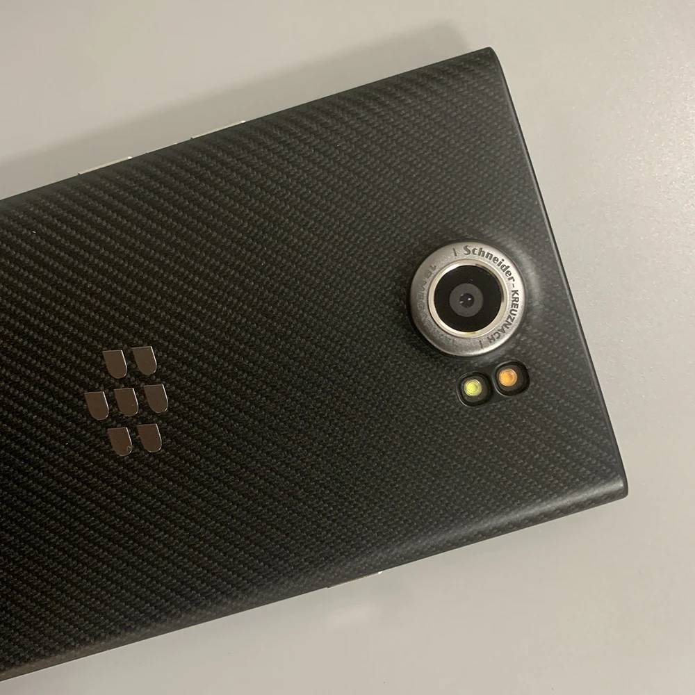 هاتف محمول Blackberry Priv 4G LTE أصلي مقاس 5.4 بوصة 18 ميجابكسل + 2 ميجابكسل وذاكرة وصول عشوائي 3 جيجابايت + 32 جيجابايت لوحة مفاتيح QWERTY هاتف محمول منزلق أندرويد