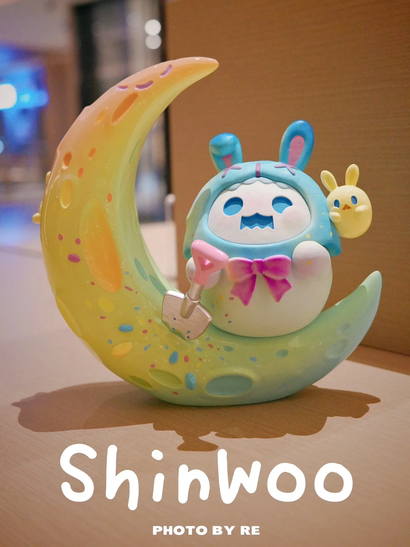 Shinwoo The Moon and Dreams Series Blind Box Toys Cute Action Anime Figure Kawaii Mystery Box Model Designer Doll Cute Gift