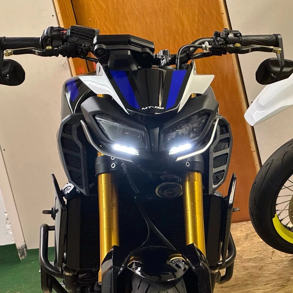 

Motorcycle Accessories Front Windshield Windscreen Airflow Wind Deflector FOR YAMAHA MT-09 MT09 FZ09 2017 2018 2019 2020 MT 09