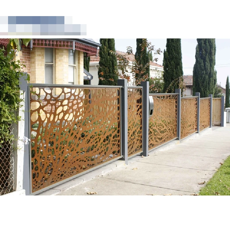 Clôture en aluminium personnalisée de haute qualité, panneaux de clôture métalliques extérieurs déco